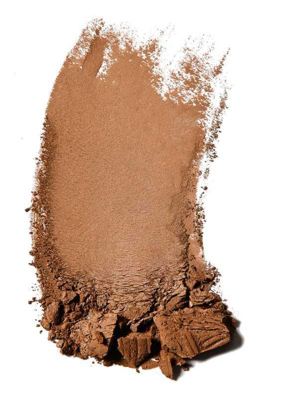 L’Oréal Paris Wake Up & Glow La Terra Bronze Please! makeup