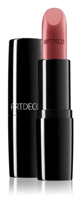 Artdeco Perfect Color Lipstick makeup