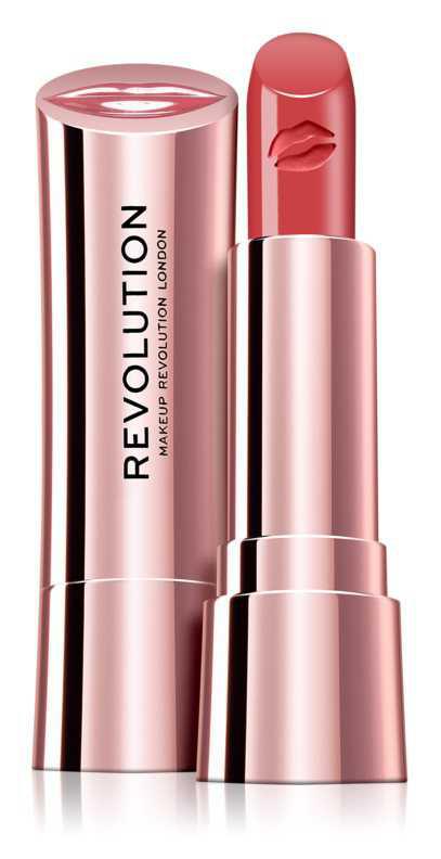 Makeup Revolution Satin Kiss makeup