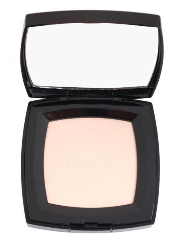 Chanel Poudre Universelle Compacte makeup