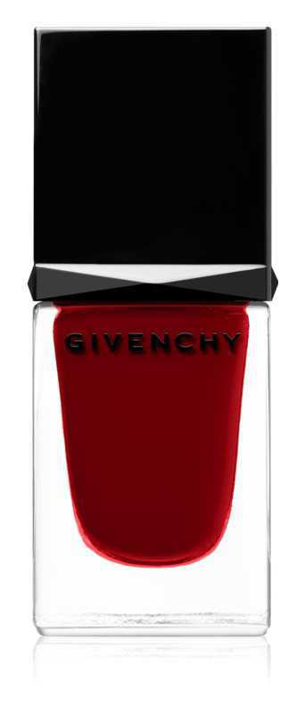 Givenchy Le Vernis nails