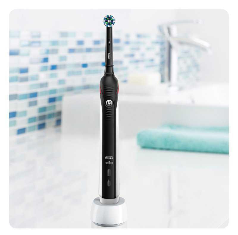 Oral B PRO 2 2500 D501.513.2X electric brushes