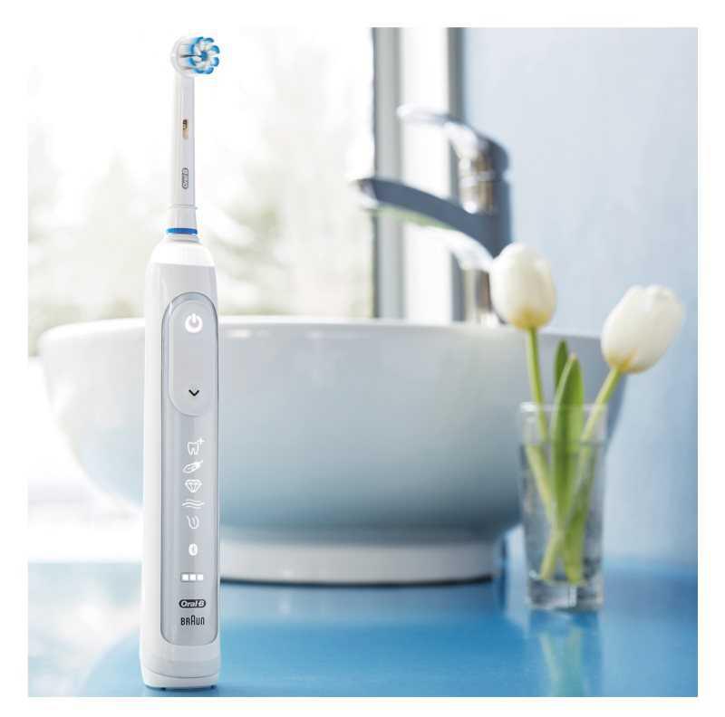 Oral B Genius 10000N Special Edition Lotus White electric brushes