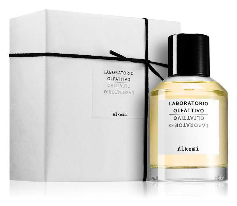 Laboratorio Olfattivo Alkemi woody perfumes