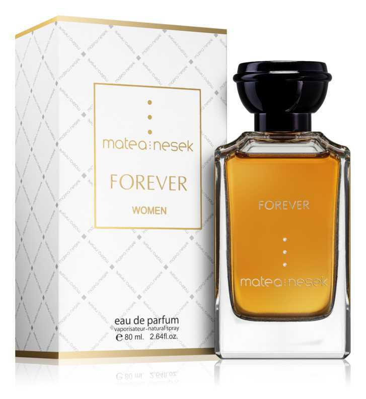 Matea Nesek White Collection Forever woody perfumes