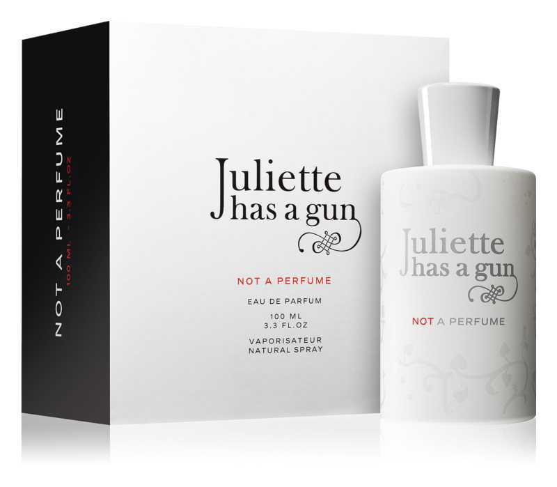 Juliette has a gun Not a Perfume woody perfumes