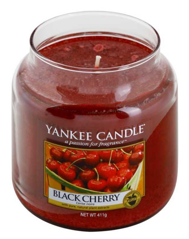 Yankee Candle Black Cherry fruity perfumes