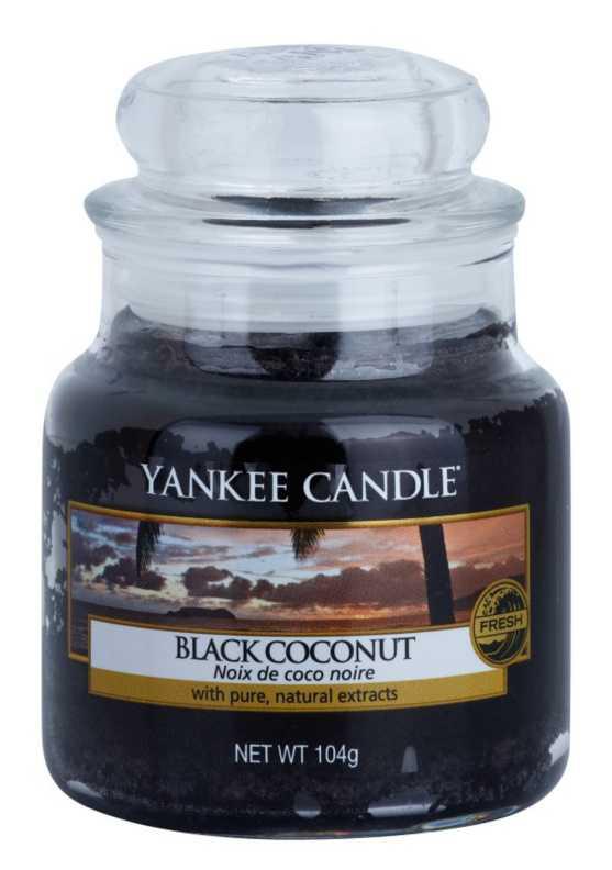Yankee Candle Black Coconut candles
